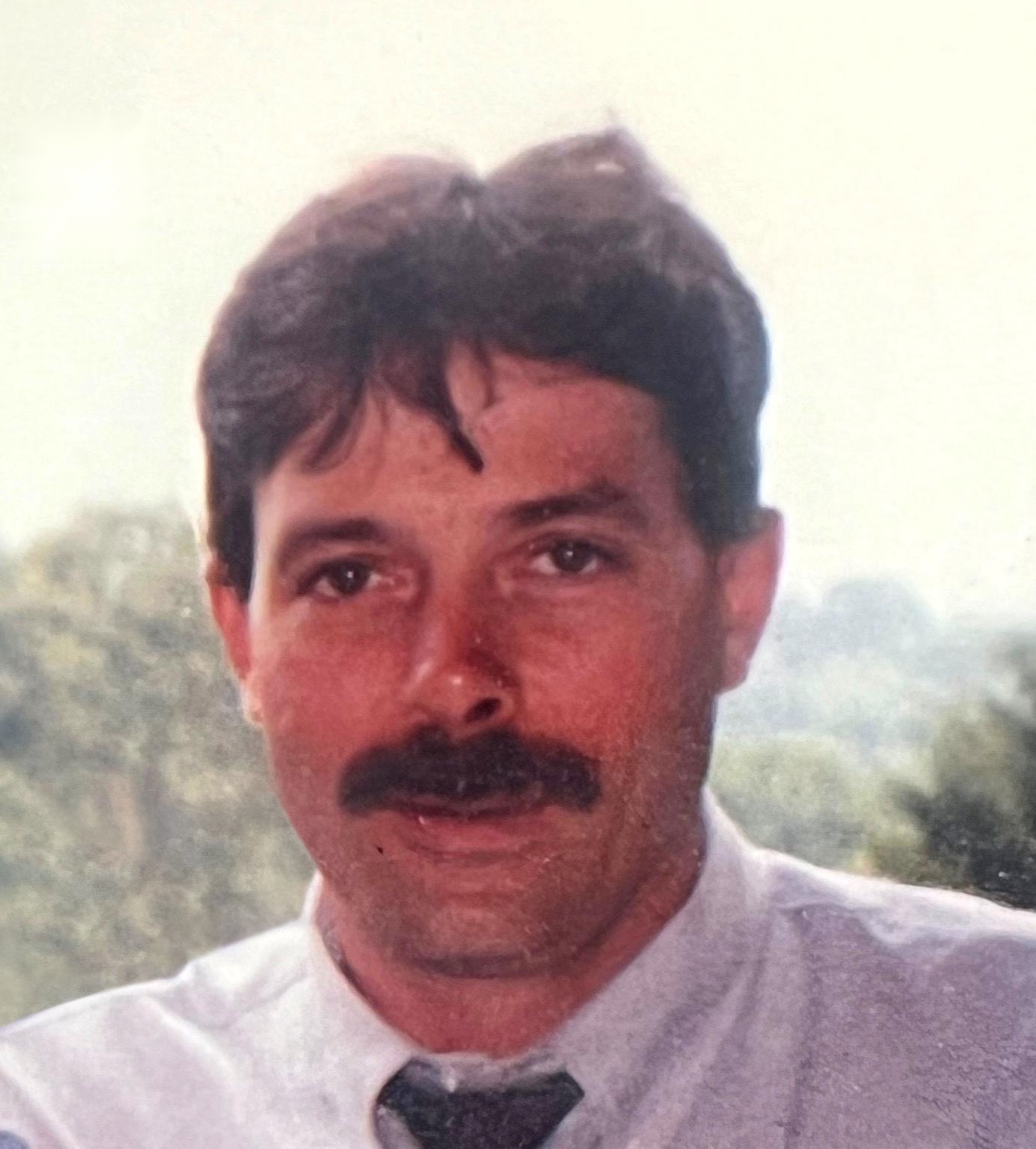 mark  gibbons